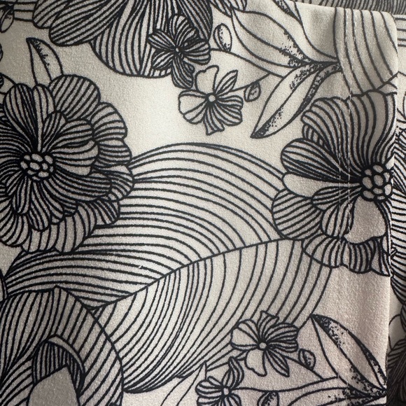 The most beautiful romper - Picture 2 of 3